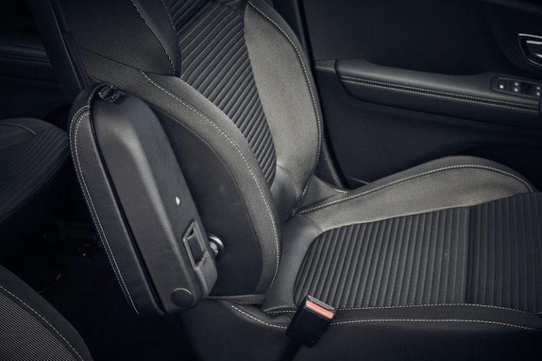 Ergonomiska armstöd Dacia Duster Comfort Armrest System